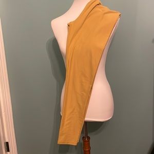 Lularoe Leggings one size Mustard